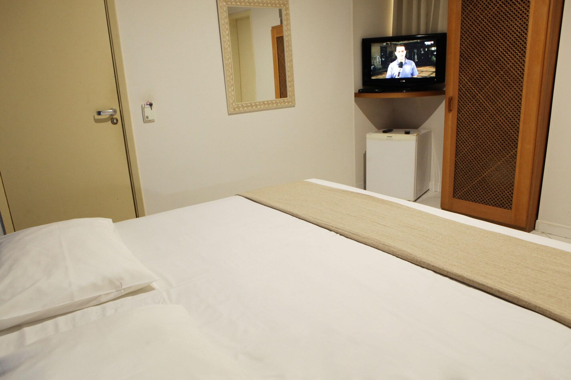 Hotel Novo Biarritz Copacabana ริโอเดจาเนโร ภายนอก รูปภาพ