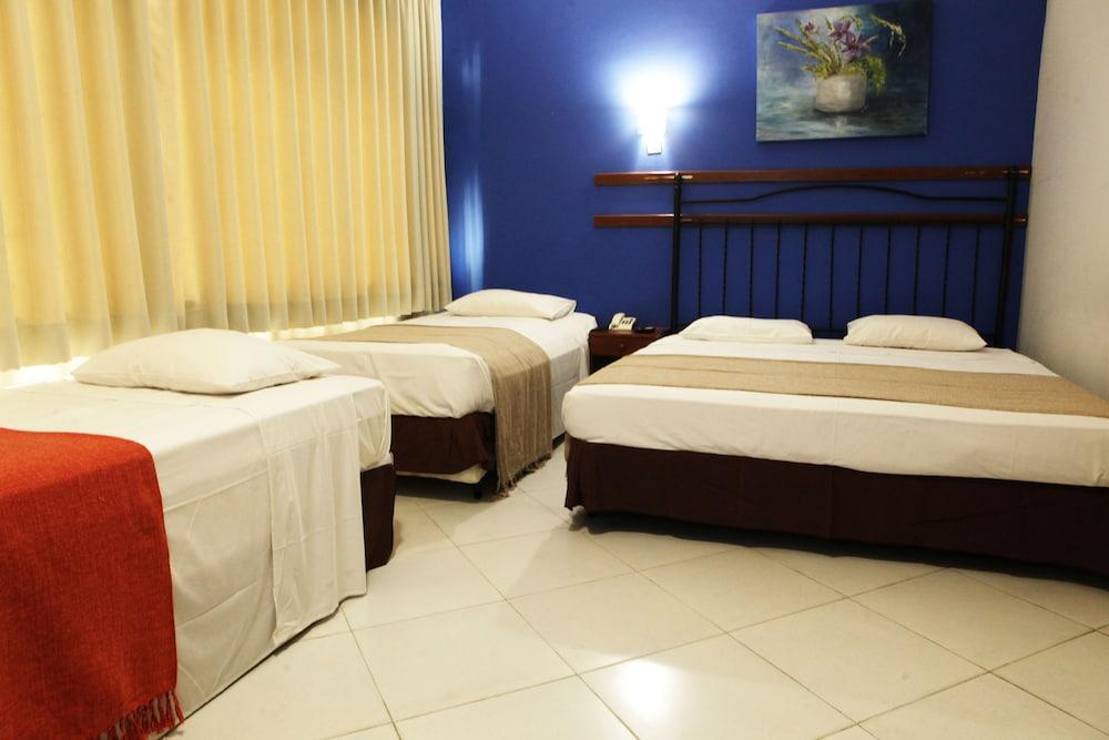 Hotel Novo Biarritz Copacabana ริโอเดจาเนโร ภายนอก รูปภาพ