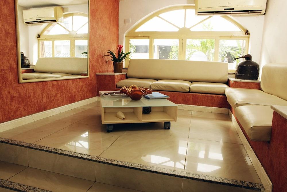 Hotel Novo Biarritz Copacabana ริโอเดจาเนโร ภายนอก รูปภาพ